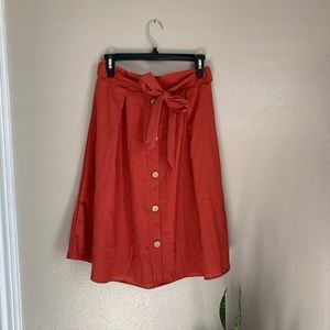 Button up skirt with tie waist - M